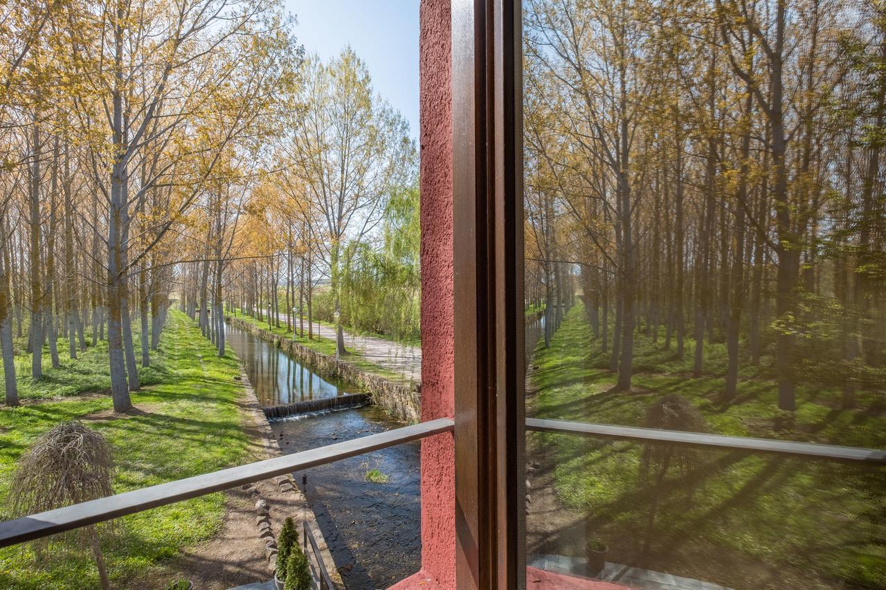Hotel El Molino De Salinas Salinas De Pisuerga Екстер'єр фото
